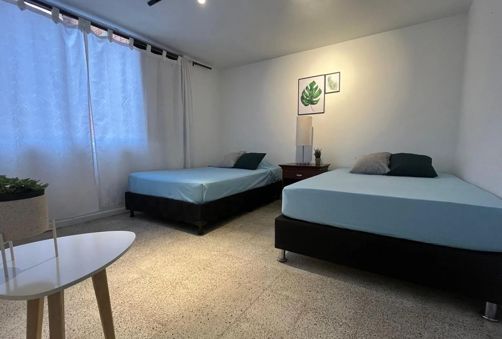 Habitacion Laureles La Castellana location